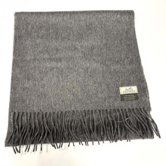 HERMES Authentic Gray Scarf - Picture 5 of 6